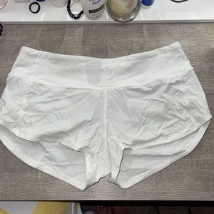 White lululemon shorts